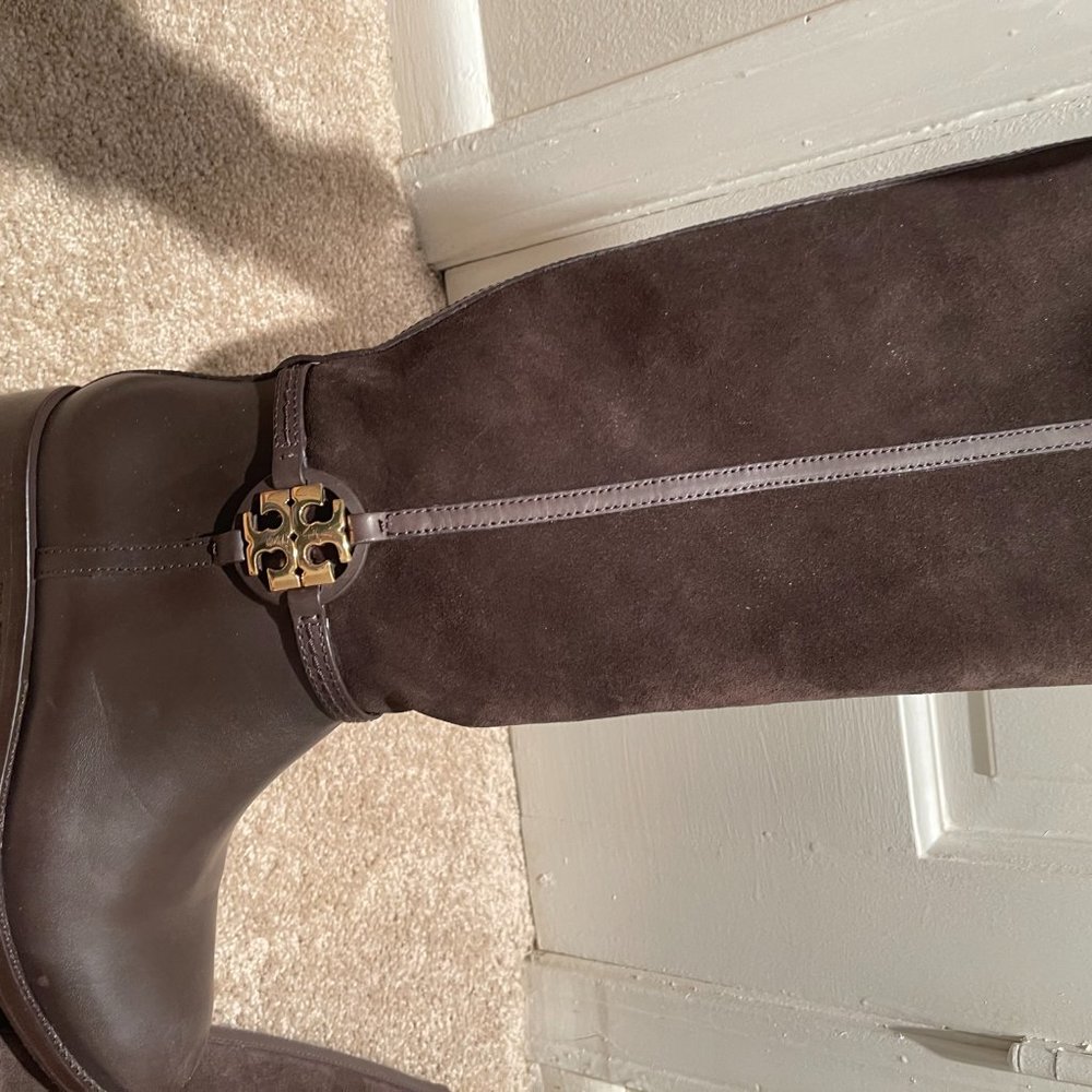 *NEW* Tory Burch Tall leather and suede boots - Picture 3 of 6